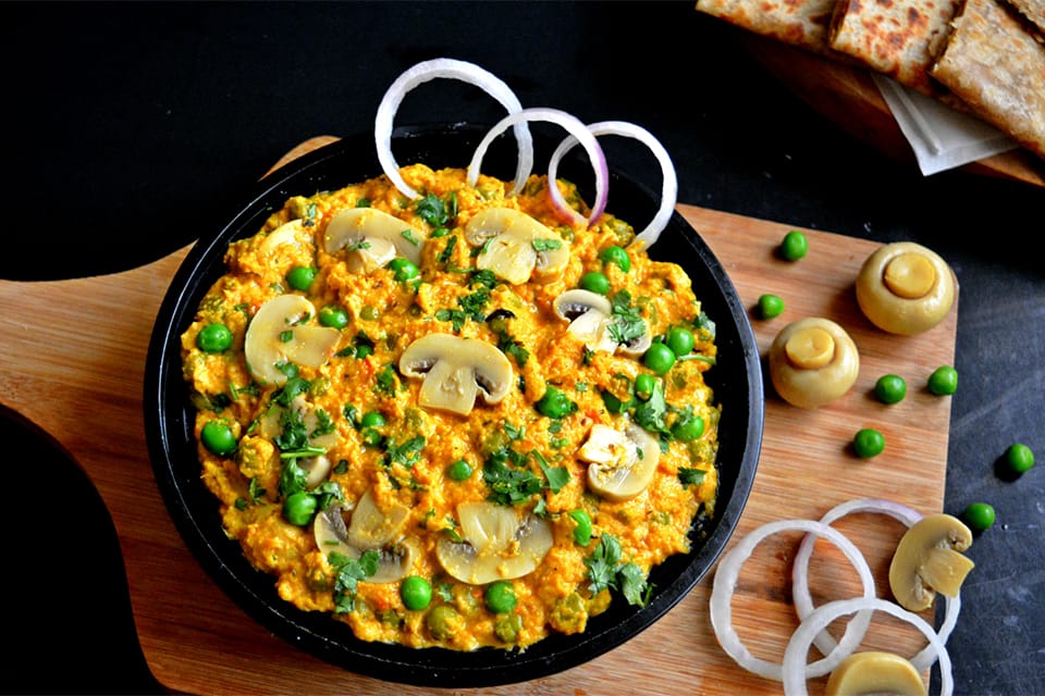Mushroom with green peas | Mohit Bansal Chandigarh 